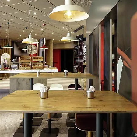 Ibis Budget Porto Gaia * ヴィラ・ノヴァ・デ・ガイア