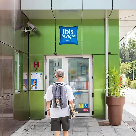 Ibis Budget Porto Gaia מלון
