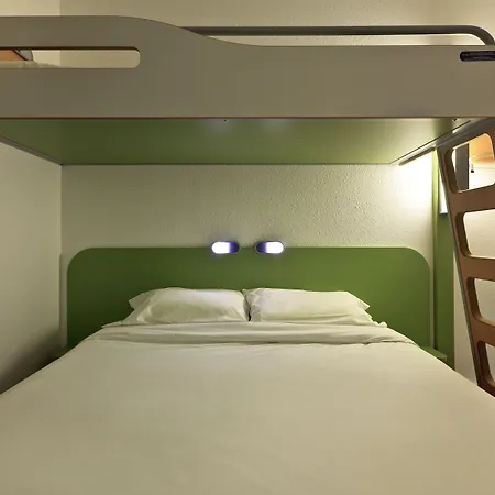 Ibis Budget Porto Gaia מלון