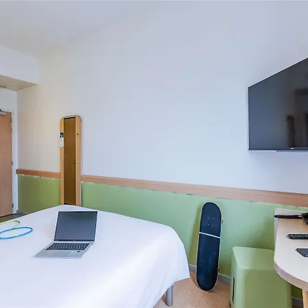 Hotel Ibis Budget Porto Gaia
