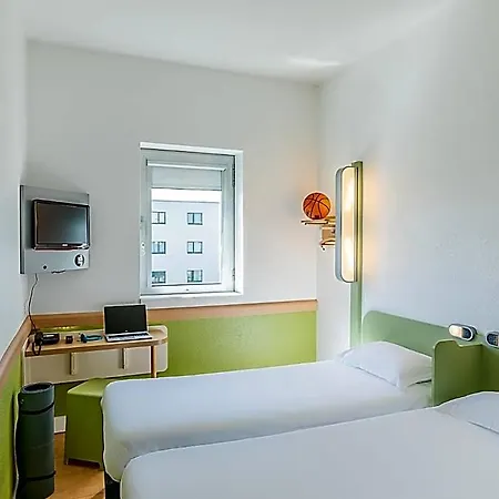 Ibis Budget Porto Gaia Szálloda *