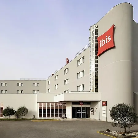 Hotel Ibis Budget Porto Gaia *