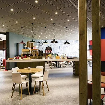 Ibis Budget Porto Gaia Hotel