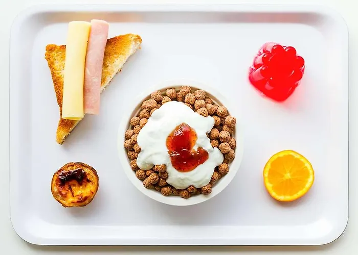 Ibis Budget Porto Gaia *