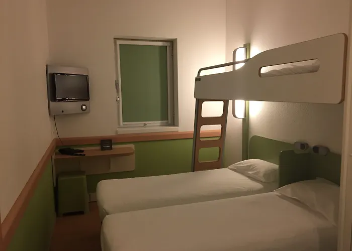 Ibis Budget Porto Gaia 호텔 *