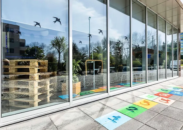 Ibis Budget Porto Gaia Отель *