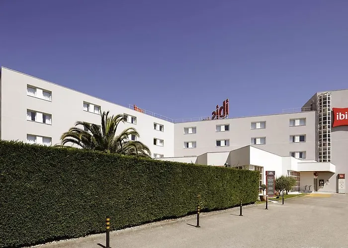 Отель Ibis Budget Porto Gaia *